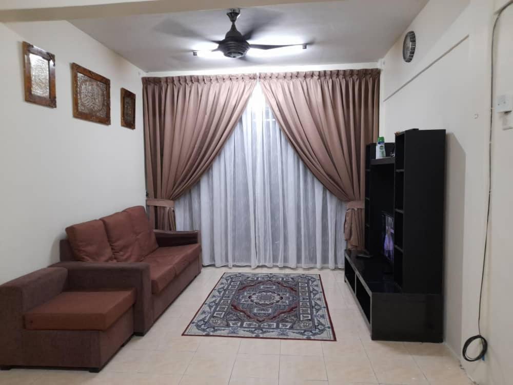 Dhuha Homestay @ Seri Alam Masai , Johor Exteriör bild